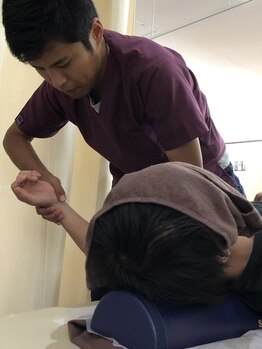 高松市なつめ鍼灸整体院の写真/つらい首・肩こりに国家資格保有のプロが的確にアプローチ★施術後は身体が軽くなり効果実感◎