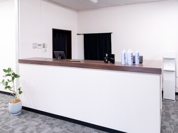 ヘッドミント 彦根店/店内