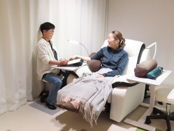 ネイルズ ヴォロンティエ(Nail's Volontiers)/リクライニングチェア