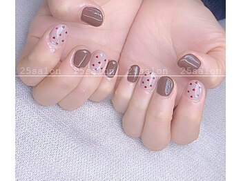 ニゴサロン(25Salon)/