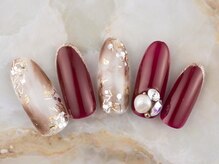 ネイルプラザ 河原町OPA店(NAIL PLAZA)/白べっ甲×大人ボルドーネイル