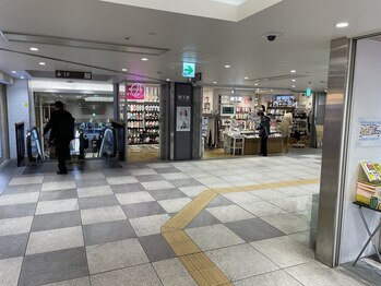 ラグジー 本八幡店(LUXY)/JR本八幡駅からの道順 3