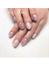 ネイルサロンラメール(La Mer)/マットなフラワーネイル