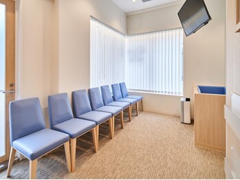 アイキュア鍼灸接骨院 みのおキューズモール(iCure鍼灸接骨院)/受付・待合室