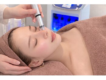 ヘヨン 心斎橋(HEYON)の写真/まずはお試し☆【毛穴詰まり/ざらつき改善◇アクアピール+お肌悩み別カスタムパック30分初回¥5500】
