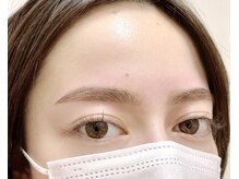 リザボーテ(Liza beate)/眉毛/ハリウッドブロウ/マツパ