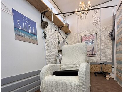 hair & eyelash LEONの写真