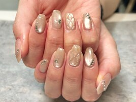 マグネットで大人っぽネイル☆