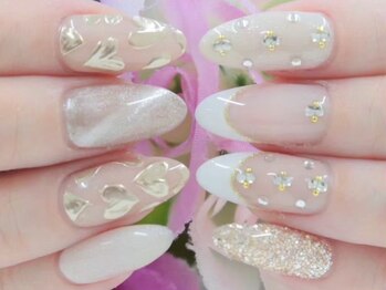 ディーネイル 四条烏丸(D-nail)の写真/■阪急烏丸駅・地下鉄四条駅2分■HANDもFOOTも税込￥3700~!■自店付け替えいつでも無料!