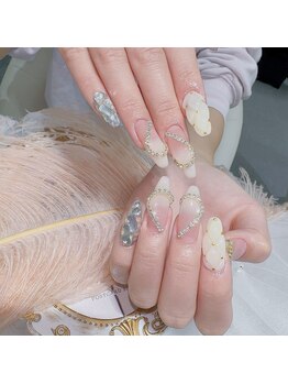 クイーンズビューティーサロン 新宿本店(Queen's beauty salon)/チップ長さだしやりつけ放題