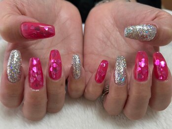 ハートホログラムネイル