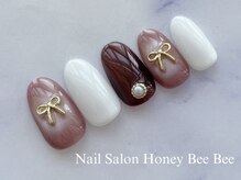 ハニービービー(Honey Bee Bee)/マグリボンネイル