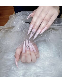 クイーンネイル(Queen Nail)/