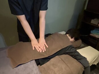 ナウリラックス鍼灸所【美容鍼/肩こり/腰痛/鍼灸/不眠改善/フェイシャル】の写真/【もみほぐし/オイルマッサージ】極上の癒しで日々の蓄積した慢性疲労やストレスをスッキリ