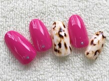 モアネイル 府中店(MOAH NAIL)/初回定額　 ¥6600　他オフ無料！