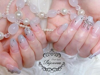 ビジュレア(Bijourea)の写真/完全プライベート空間のネイルサロンで至福の時を☆ご新規様付け替えオフ無料☆繊細アート～最旬アート迄◎