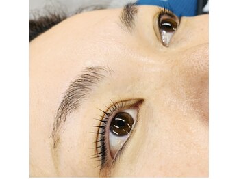 ネイルアンドアイラッシュ ベンズ(Bens)