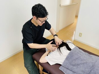 りんどう鍼灸院の写真/【整体x鍼灸のW施術で全身の不調を解消】“整体だけでは叶わない”手技では届かないツボを刺激し血行改善！