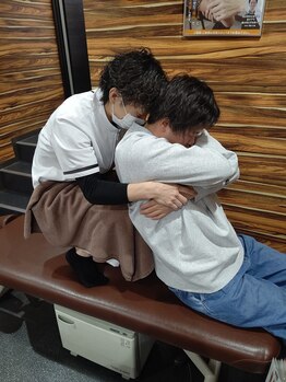 関内伊勢佐木整骨院/肩の痛み