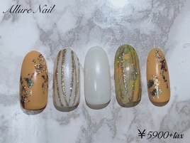 デザインネイル