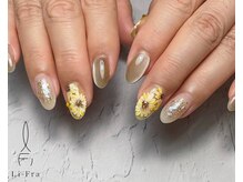 サロン リフラ(salon Li-Fra)/ひまわりネイル