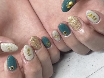 ハニービービー(Honey Bee Bee)/サマーネイル