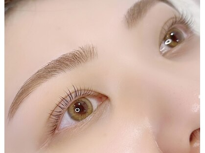 ドレスアップアイズ アンド ネイル(Dress Up Eyes & Nail)の写真