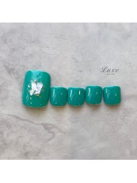 フットネイル　シェルネイル
