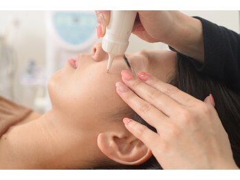 アンリミット(AnLimit)の写真/【沖縄の強紫外線でできたシミに】シミ集中ケア/毛穴洗浄×20分取り放題 約50分　通常12000円→初回5900円