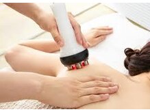 癒のハウス/ハイパーで二の腕のリンパ流し