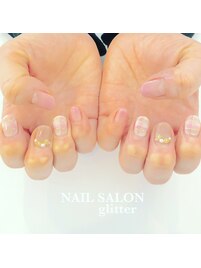 ピンクチェックネイル