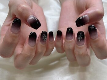 インザピンクリリー(in the pink LILY)/黒カラグラ/担当赤木ネイリスト