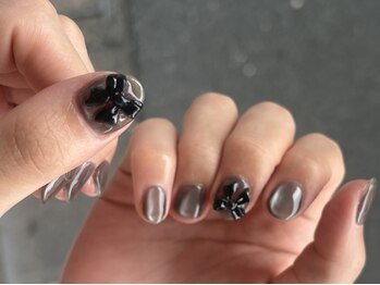 ノーヴェネイル 国分寺(nove.nail)/ミラーネイル　リボン１個￥330