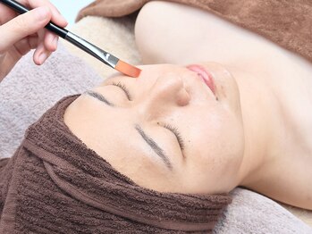 ホワイトビューティーラボ(White Beauty Lab)/ダウンタイムゼロ★グローピール