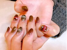 プレジール(Plaisir)/シンプル4本持ち込みネイル♪