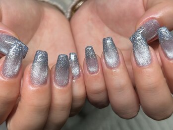 コンフォネイル(comfo nail)/マグネット＋フラッシュグラデ