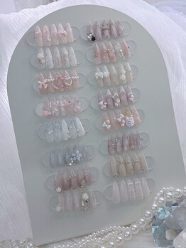 ニュアネイル(nyua nail)の写真/豊富なデザインや提案力で理想の指先へ!トレンド定額デザインで可愛く仕上げ♪