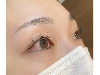 アイラッシュ&光エステ アンソメット上津店/まつげカール、ラッシュリフト