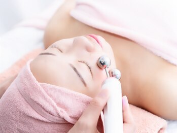 輝 らいと/フェイシャル紹介