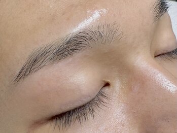 アールプラス 新宿(ar+)/眉毛ワックス　担当:Fukamachi