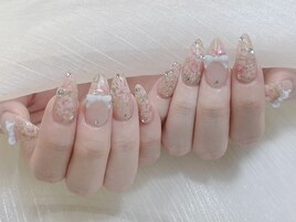 トレンドお花柄韓国っぽネイル