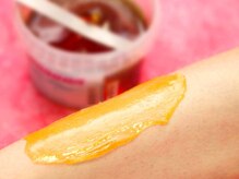 プラチナム アンド ダブル バイ フローランズ(Platinum&Double by FLORANZ)/痛みの少いペーパーレスワックス