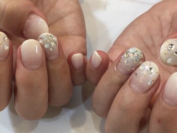 ティンク(Tink)/白グラデーション