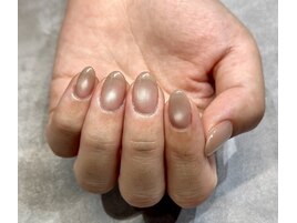 ビー玉マグネットネイル