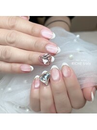 マグネット×フレンチネイル