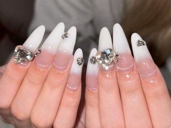 ヴェレスト 立川店(Verest)の写真/広々個室で安心施術◇ジェルオフ無料＆爪に優しいフィルインネイル◎丁寧ケアでモチも◎画像持ち込み大歓迎