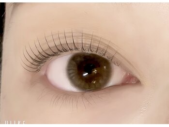 アイラッシュリゾートメリア(eyelash resort Melia)の写真/【浦安駅5分】大人女性に似合う上品な目元へ。目元悩みに応える、豊富なロッドで叶える自然な仕上がり。