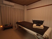 周りを気にせず施術が受けられるのはプライベートサロンならでは