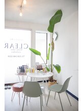 クリア アイラッシーズ アンド ネイルサロン シャイン(CLEAR & SHINE)/