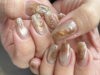 モアナサロン(Moana Salon)の写真/爪を削らないパラジェル使用★爪の形やお悩みに合わせて施術◎ご新規様自店他店共にオフ無料でお得に♪